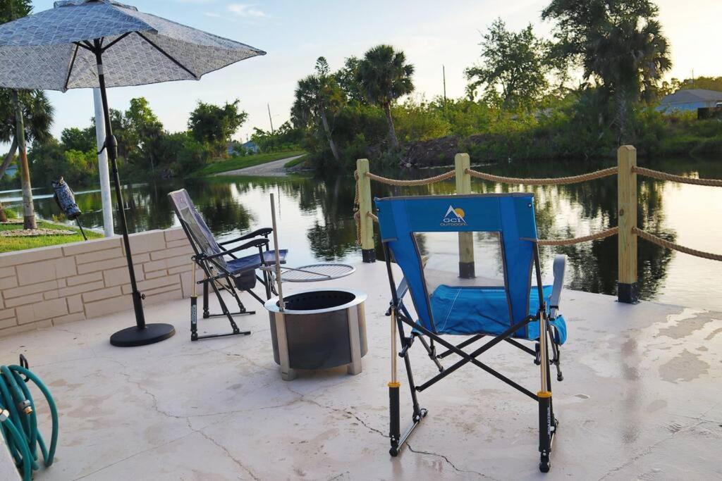 Cozy Retreat, Heated Pool, Water Canal, Bikes,3 Bedroom Cape Coral Exteriör bild