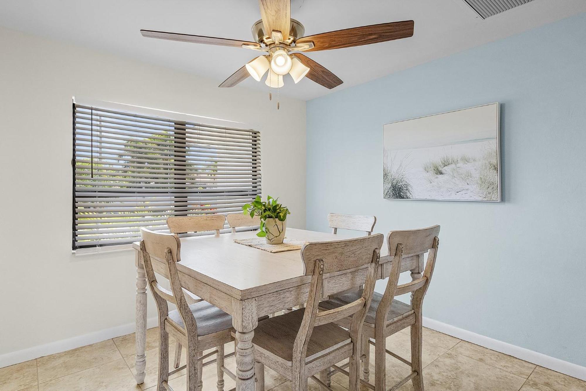 Cozy Retreat, Heated Pool, Water Canal, Bikes,3 Bedroom Cape Coral Exteriör bild